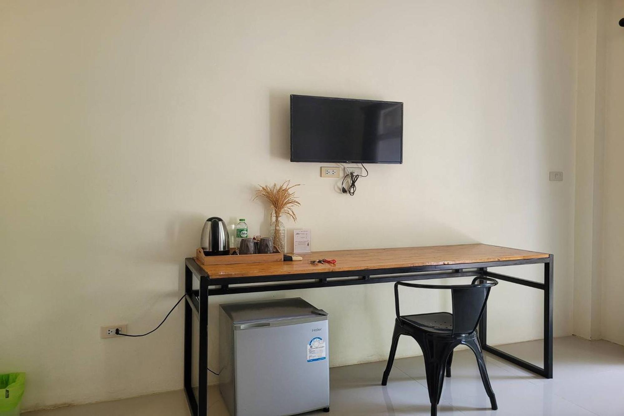 Snooze Inn Phuket - Free Shuttle To Bang Rong Pier Pa Khlok Exterior foto